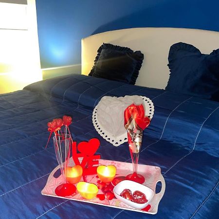 Giulieda In Wonderland Villa Наполи Екстериор снимка
